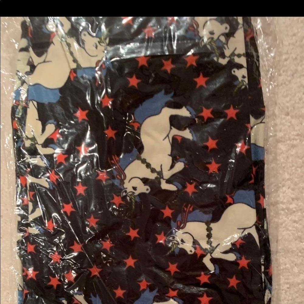 Lularoe unicorn leggings in OS